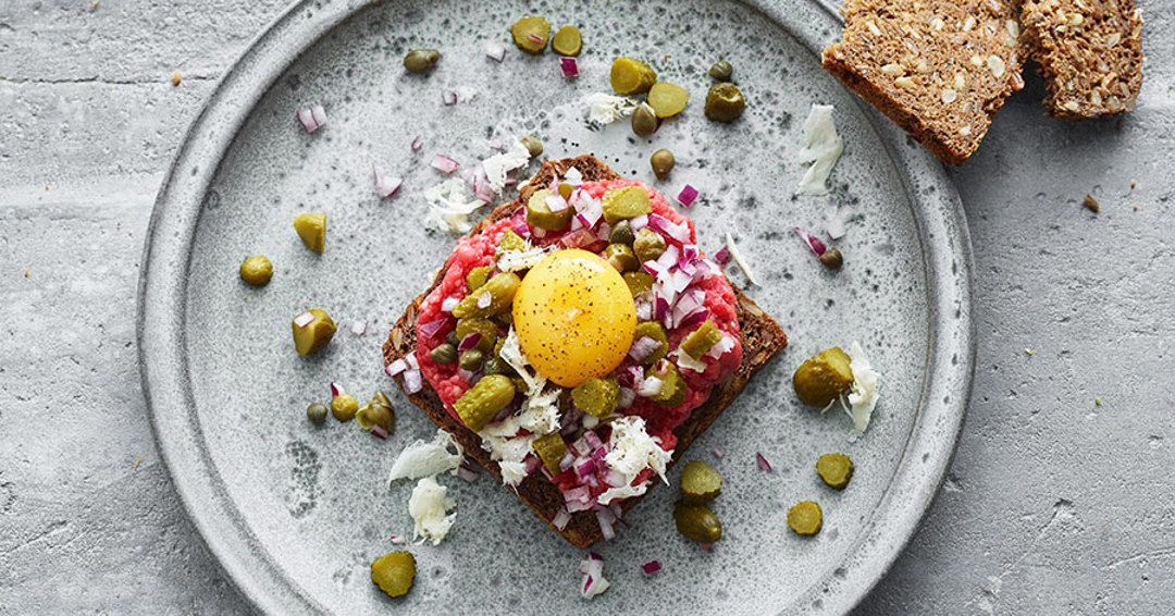 Tatar - klassisk dansk - på rugbrød